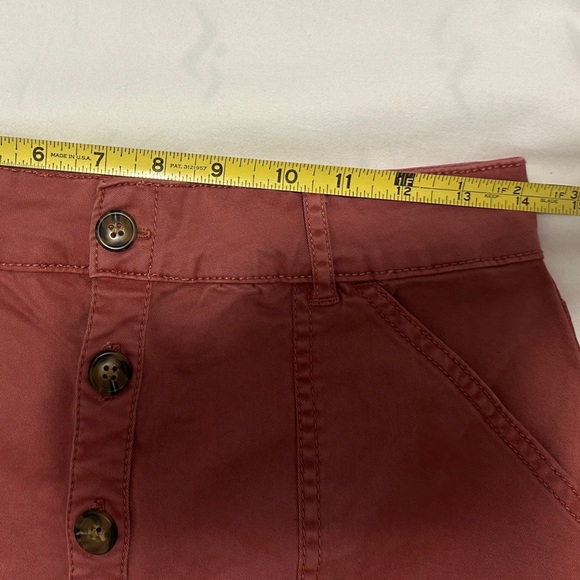 Garage Button Mini Skirt Maroon Size Small - Picture 9 of 10